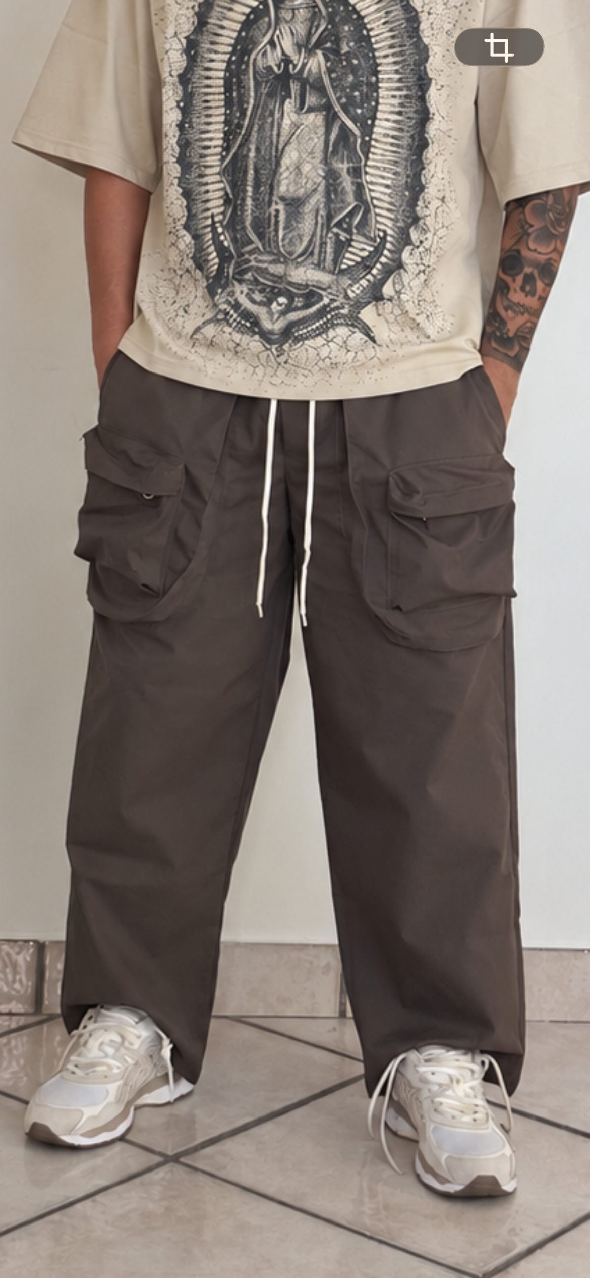 Pant. Long pocket